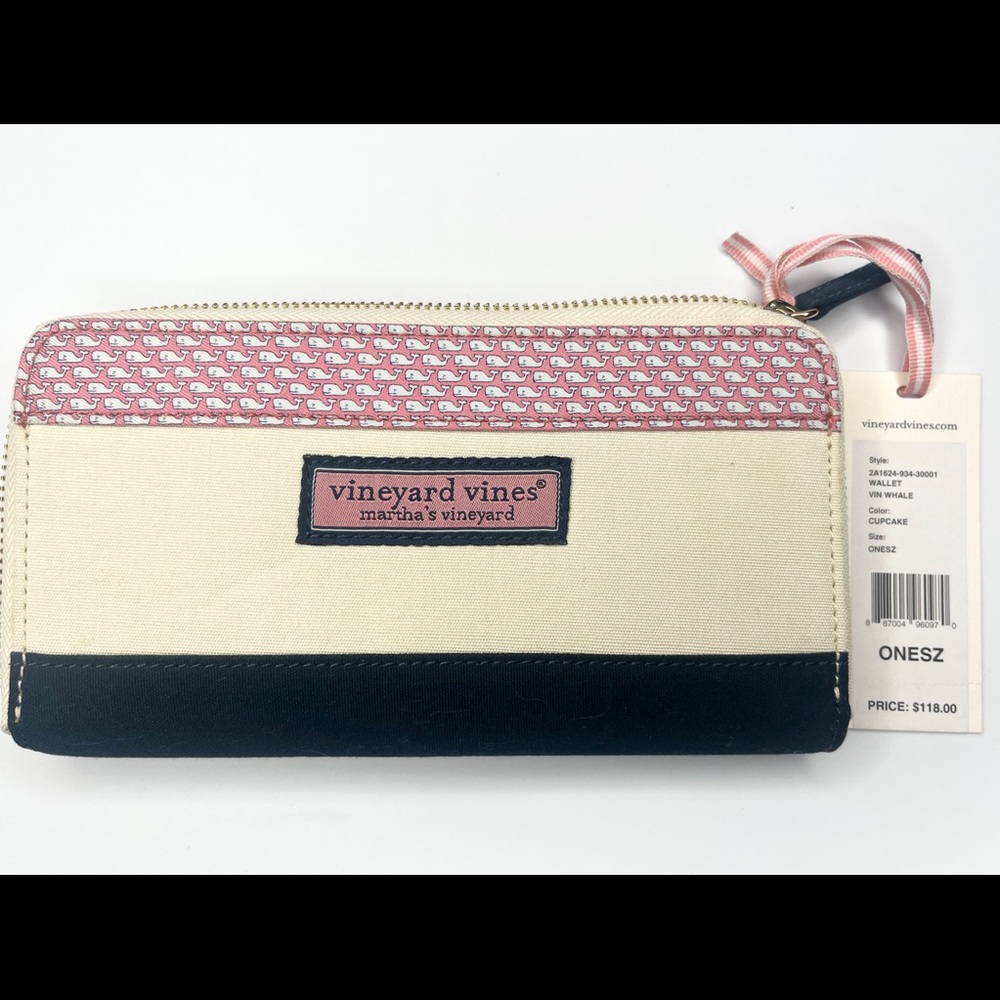 NWT - Vineyard Vines Accordion Style Wallet
